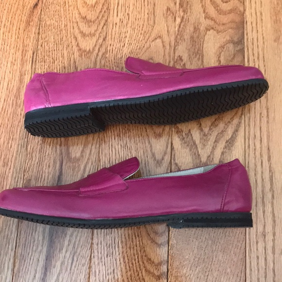 Mill Valley footwear shoes - Picture 2 of 5